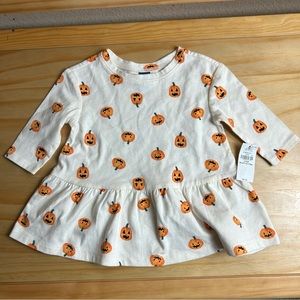 3/$10 NWT Old Navy Halloween Pumpkin Shirt 3-6 months